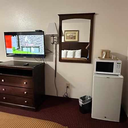 Carom Inn Denham Springs-Batonrouge Esterno foto