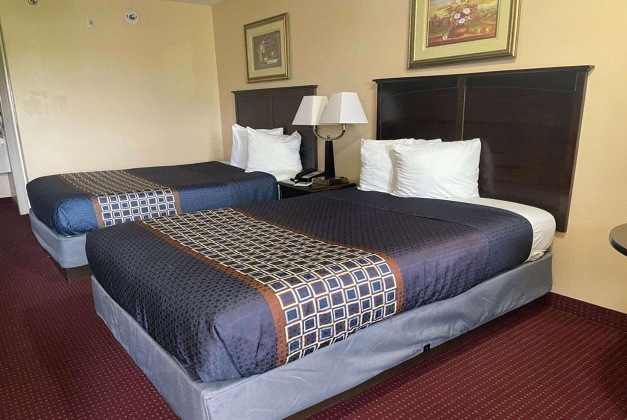 Carom Inn Denham Springs-Batonrouge Esterno foto