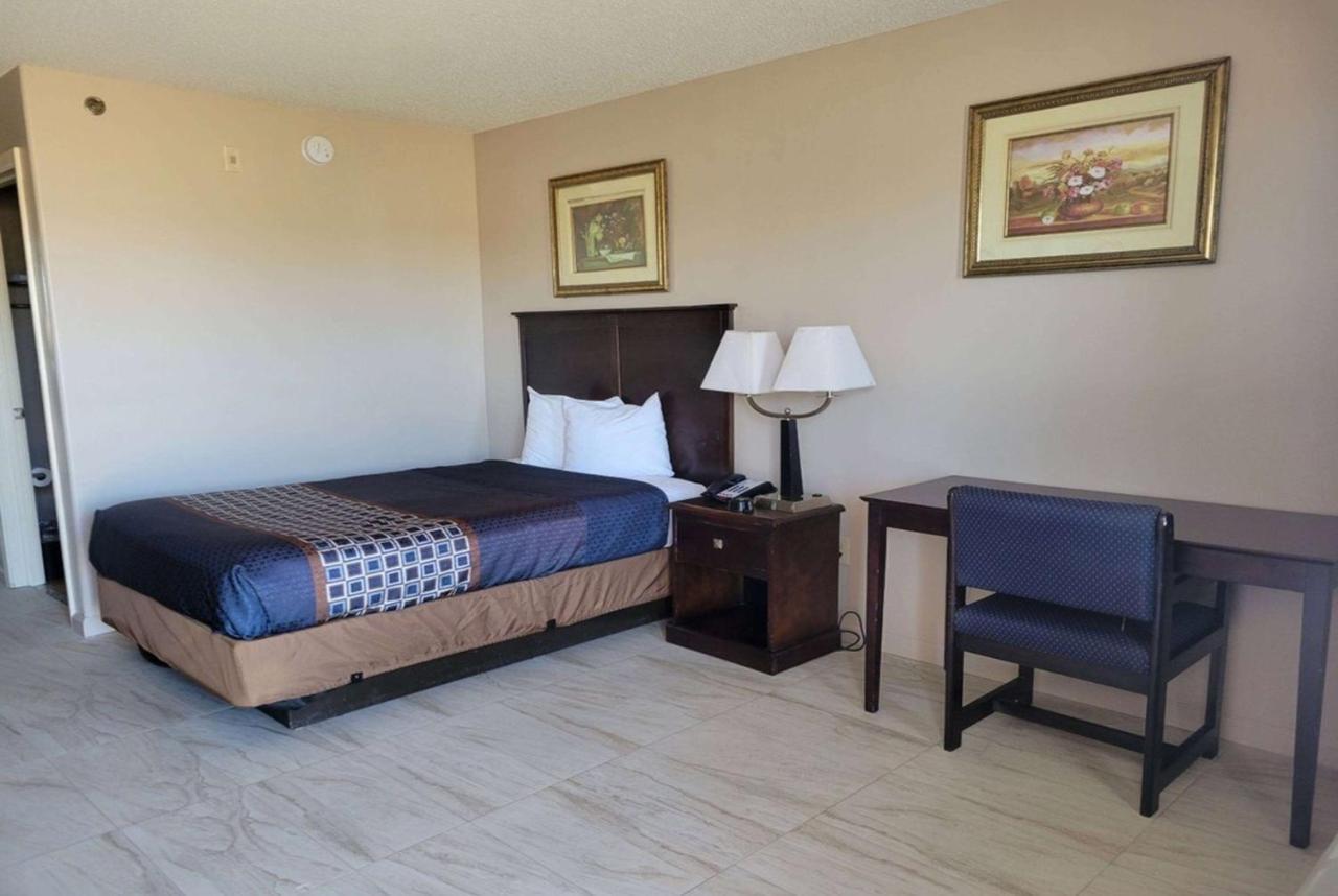 Carom Inn Denham Springs-Batonrouge Esterno foto