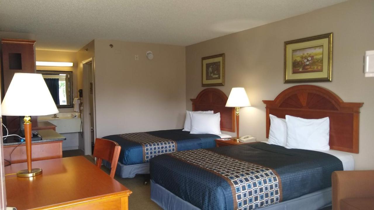 Carom Inn Denham Springs-Batonrouge Esterno foto