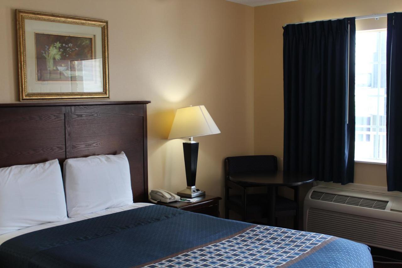 Carom Inn Denham Springs-Batonrouge Esterno foto